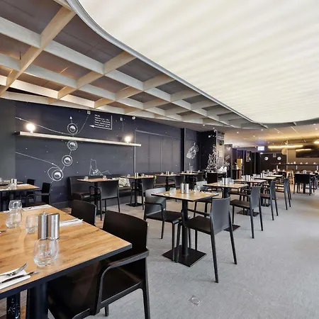 إيبيس ستايلز باريس شارل ديغول إيربورت فندق 3*