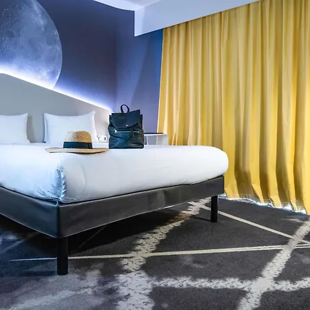 إيبيس ستايلز باريس شارل ديغول إيربورت 3*